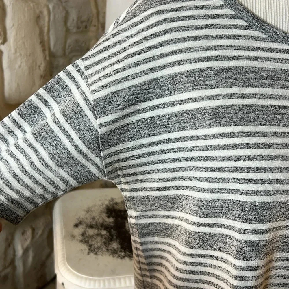 GAP | Soft Striped Tee - Picture 3 of 6